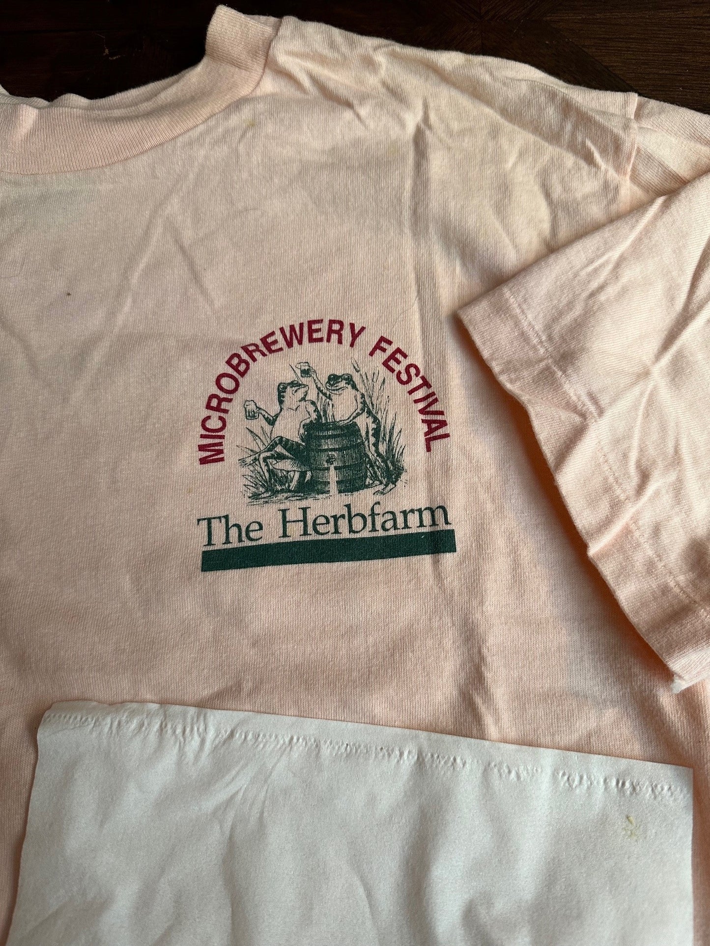 Microbrewery Festival Crew Peach Shirt L